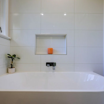 Back-to-wall Corner Bath