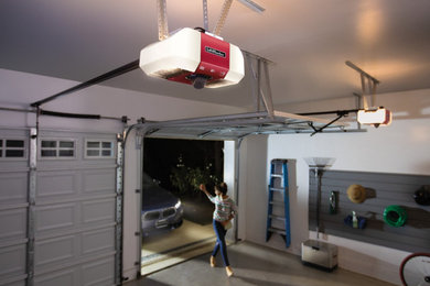 Inspiration for a garage in Sacramento.