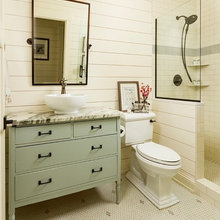 Lower Level Bath