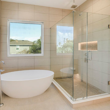 E Davis Blvd - Primary suite bath