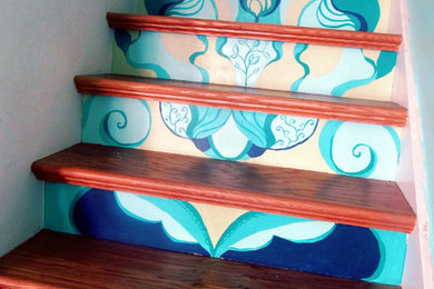 Inspiration for a mid-sized modern staircase remodel in Philadelphia
