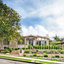 Front yard landscape
