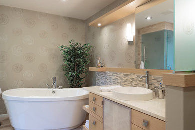 Bathroom - contemporary bathroom idea in Other
