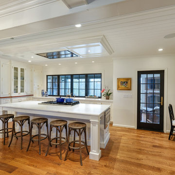 Parkridge Reno: Kitchen, Bar, Screened Porch