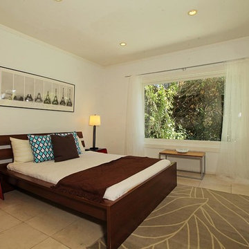 3414 Troy Drive