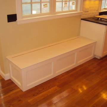 Built-in bench Wellesley MA