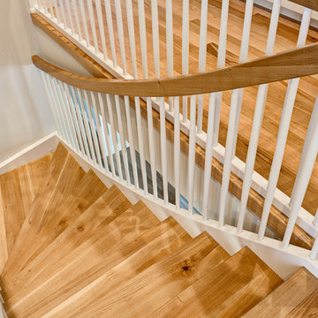Continuous Stair - Red and White Wormy Oak