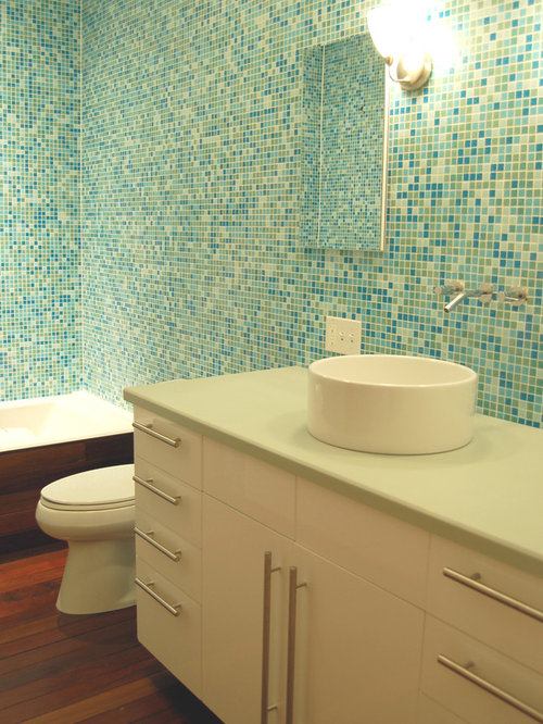 Blue And Green Bathroom Houzz