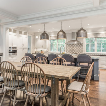 Classic Elegance and Modern Comfort: Norfolk Road Residence