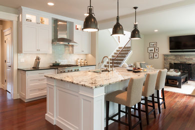Inspiration for a timeless kitchen remodel in Seattle