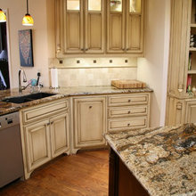 Jersey cream cabinets w glaze