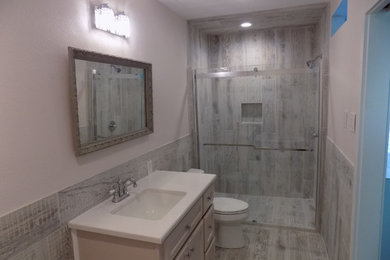 Bathroom photo in Dallas