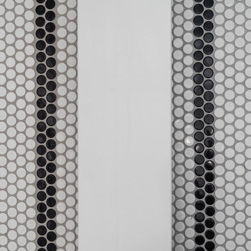 Black and White Art Deco Bathroom