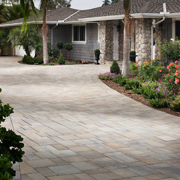 Paul Dunning NEW Paver Driveway and Entryway