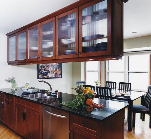 Overhead cabinets above island or peninsula