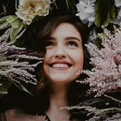 Jessica Calvert's photo