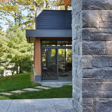 Floor to Ceiling Windows & Lake Views