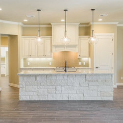 17360 Makawee Ct - Products