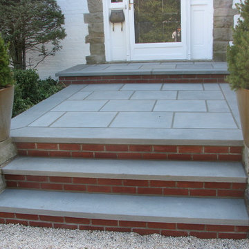 Stoops and Steps