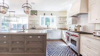 Elegance and Form in Clarendon Hills