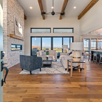 Wray - Living Area