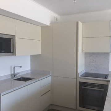 QUICK TURNKEY DUBAI MARINA APARTMENT