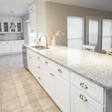 Kitchen | Contemporary Shaker Cabinets | Enlarged Countertops