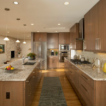 Lake Barcroft, VA | Multiple Rooms