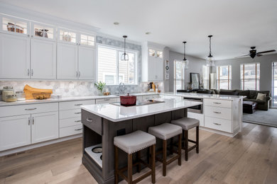 Example of a classic kitchen design in Denver