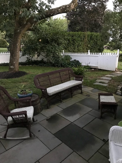 How To Arrange Patio Furniture