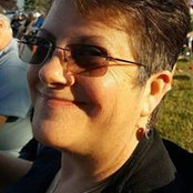 Phyllis Carlisle's photo