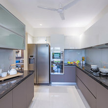 zarina kitchen
