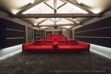 Photo of a contemporary home cinema in Lyon.