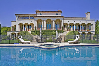 Mediterranean exterior home idea in Los Angeles