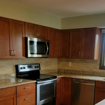 Midland - Transitional Kitchen Back Splash