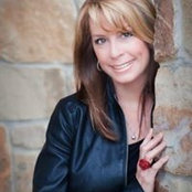 Lacy Powell Veoukas's photo