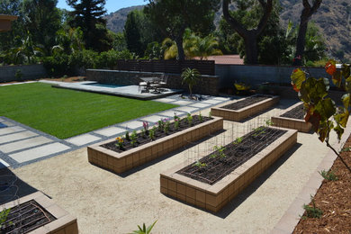 Home design - contemporary home design idea in Los Angeles