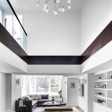 A Cramped Duplex Becomes a Chic Family Home