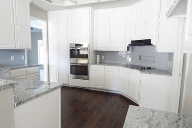 Kitchen - modern kitchen idea
