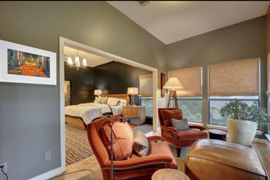 Bedroom photo in Austin