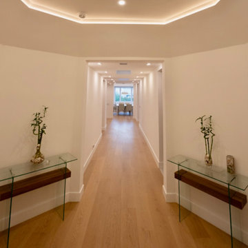 Long Gallery Hall With Cove Lighting