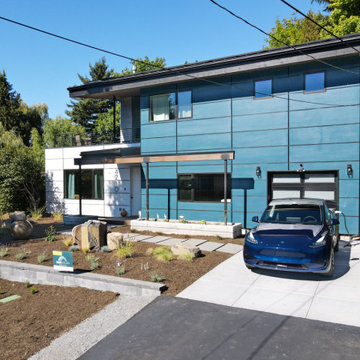 Modern Smoky Blue Exterior with Solar-efficient Design | Seattle, WA