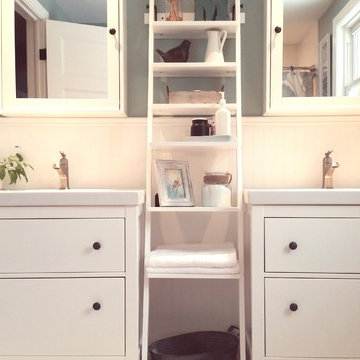 Bathroom and ensuite - cottage white