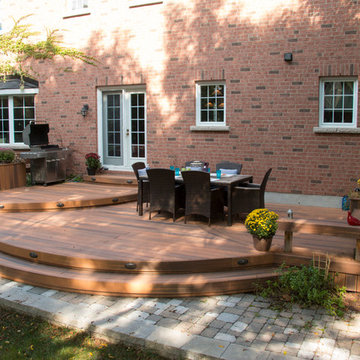 Decks with curves.