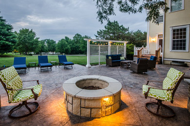 Example of a trendy patio design in Kansas City