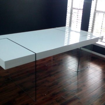 Intersect Desk