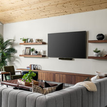 Guest and Play Room