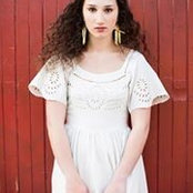 Maddie Razook's photo