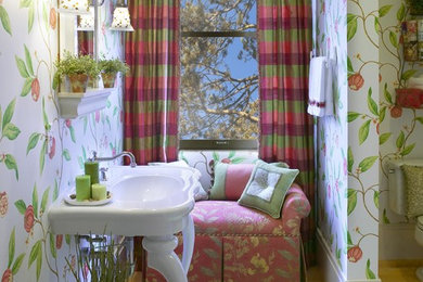 Mid-sized eclectic master bathroom in St Louis with a pedestal sink.