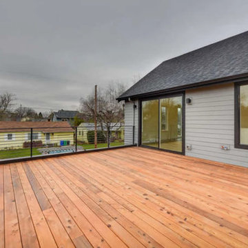 Outdoor Kitchen & Decks